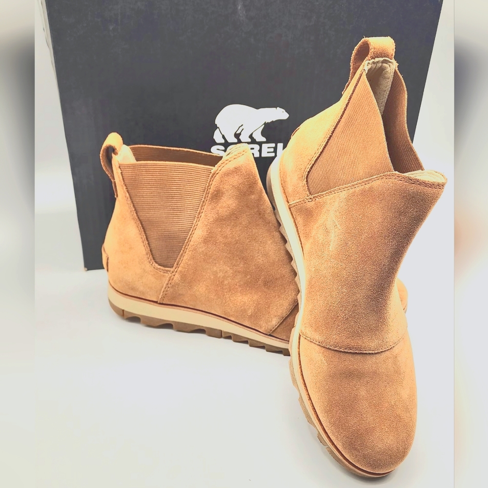 SOREL WOMEN'S HARLOW CHELSEA BOOTS SIZE 9